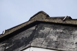 Roofing undercloaking is often made from asbestos sheets in older buildings. Call Peterborough Asbestos Removal for advice on safely disposing of these asbestos materials